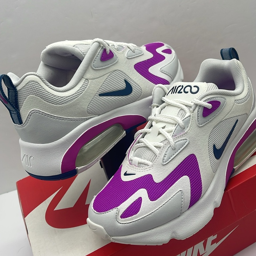 Nike WMNS White and Pink Sneakers AIR MAX 200
PHOTON DUST/VALERIAN BLUE - Picture 9 of 16